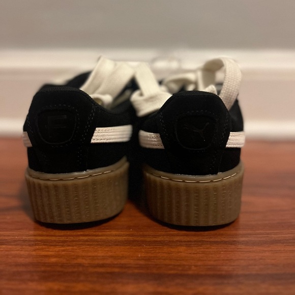 Puma fenty Monochrome Athletic Shoes - Picture 4 of 7